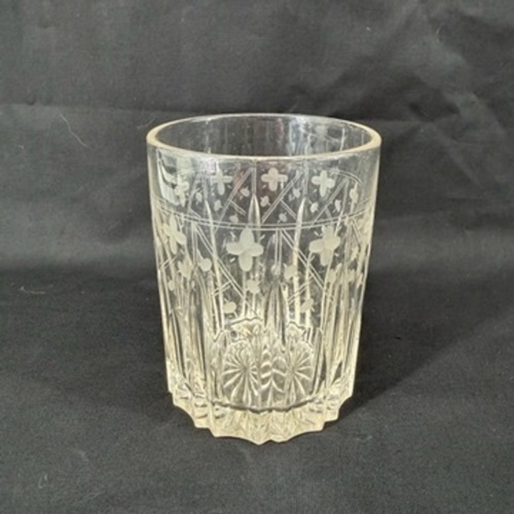 Vintage Etched Glass Tumbler Floral Cut Starburst Base Clear Glass 4.25"